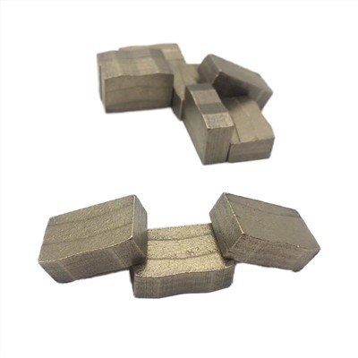 Segment Elmas